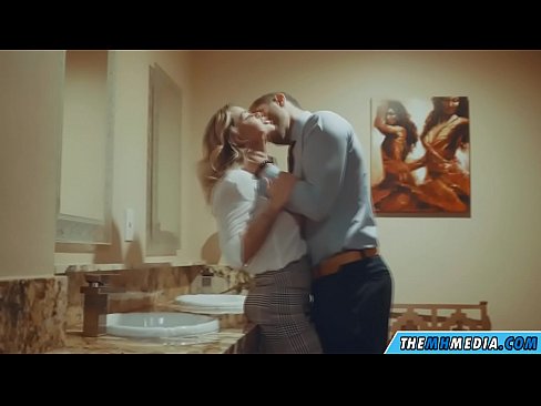 ❤️ როცა მკერდი ქერა აცდუნებს საჯარო საპირფარეშოში ❤ პორნო პორნოში ka.teenactivewear.ru ❤